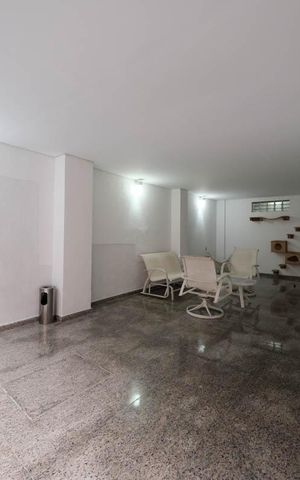 Casa à venda com 300m², 2 quartos e 2 vagasGaragem