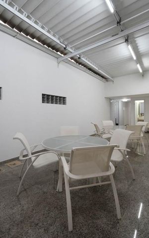 Casa à venda com 300m², 2 quartos e 2 vagasÁrea comum