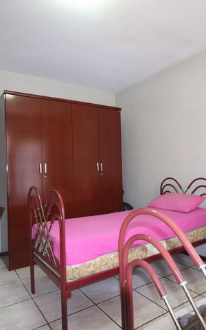 Casa à venda com 320m², 3 quartos e 7 vagasSuíte