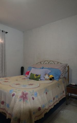 Casa à venda com 320m², 3 quartos e 7 vagasQuarto 2