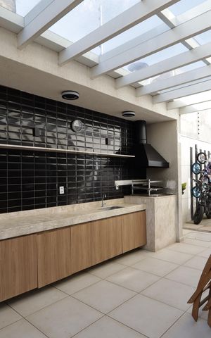 Apartamento para alugar com 32m², 2 quartos e sem vagaÁrea comum - Churrasqueira