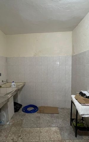 Casa à venda com 210m², 3 quartos e 2 vagas Casa à venda com 210m², 3 quartos e 2 vagasÁrea de Serviço