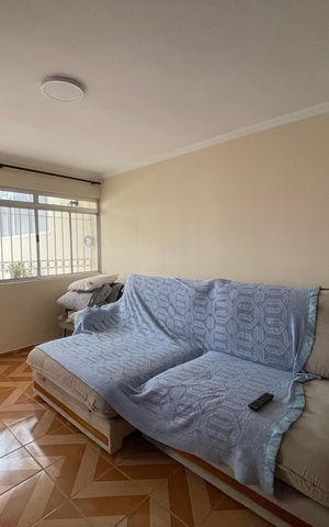 Casa à venda com 210m², 3 quartos e 2 vagas Casa à venda com 210m², 3 quartos e 2 vagasSala