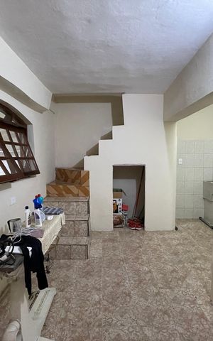 Casa à venda com 210m², 3 quartos e 2 vagas Casa à venda com 210m², 3 quartos e 2 vagasÁrea de Serviço