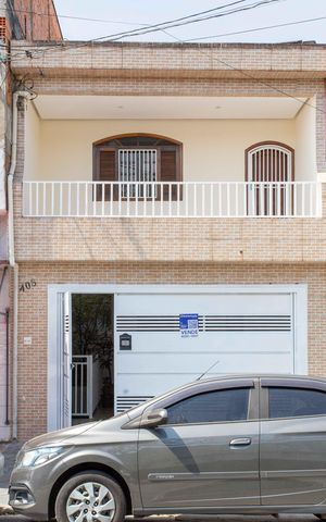 Casa à venda com 500m², 3 quartos e 1 vagaFachada - Placa
