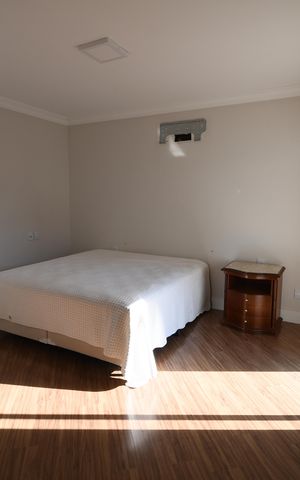 Casa de condomínio à venda com 364m², 3 quartos e 2 vagasSuíte 1