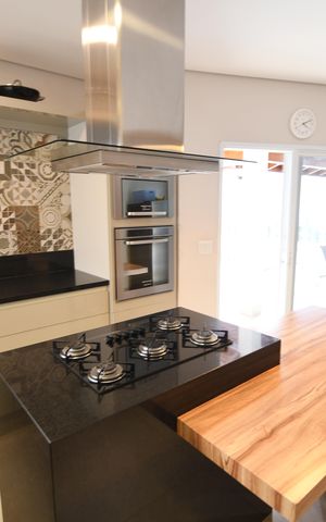 Casa de condomínio à venda com 364m², 3 quartos e 2 vagasCozinha