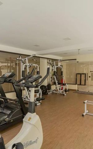 Apartamento à venda com 200m², 2 quartos e 2 vagas Apartamento à venda com 200m², 2 quartos e 2 vagasÁrea comum - Academia