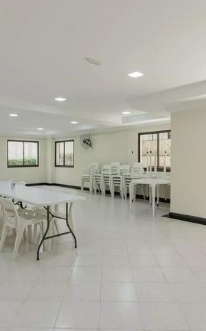 Apartamento à venda com 200m², 2 quartos e 2 vagas Apartamento à venda com 200m², 2 quartos e 2 vagasÁrea comum - Salão de festas