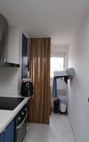 Apartamento à venda com 54m², 2 quartos e 1 vagaCozinha