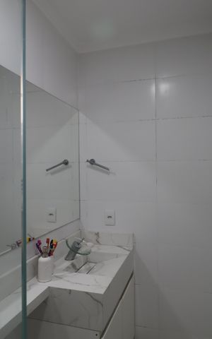 Casa de condomínio à venda com 120m², 3 quartos e 3 vagasBanheiro