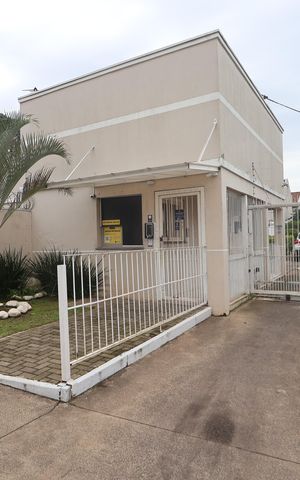 Casa de condomínio à venda com 120m², 3 quartos e 3 vagasFachada e portaria