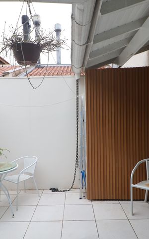 Casa de condomínio à venda com 120m², 3 quartos e 3 vagasÁrea externa