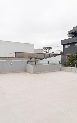 Casa à venda com 400m², 4 quartos e 8 vagas Casa à venda com 400m², 4 quartos e 8 vagasÁrea comum