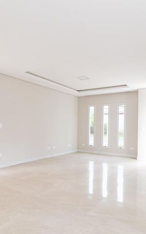 Casa à venda com 400m², 4 quartos e 8 vagas Casa à venda com 400m², 4 quartos e 8 vagasSala