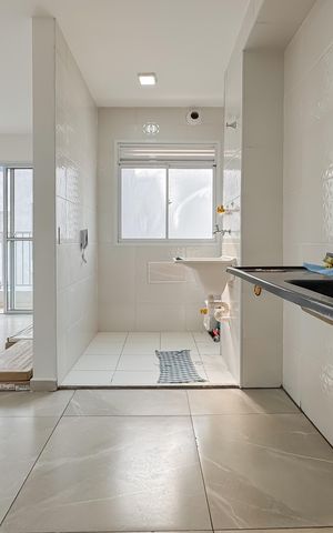 Apartamento à venda com 37m², 2 quartos e 1 vaga Apartamento à venda com 37m², 2 quartos e 1 vagaCozinha e Área de Serviço
