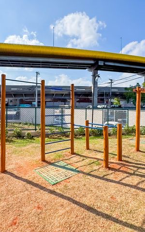Apartamento à venda com 37m², 2 quartos e 1 vaga Apartamento à venda com 37m², 2 quartos e 1 vagaPlayground