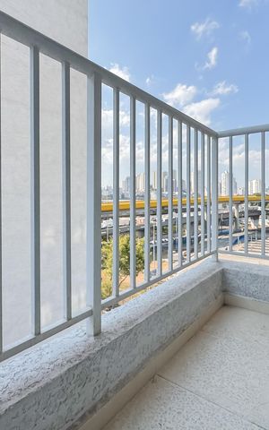 Apartamento à venda com 37m², 2 quartos e 1 vaga Apartamento à venda com 37m², 2 quartos e 1 vagaSacada