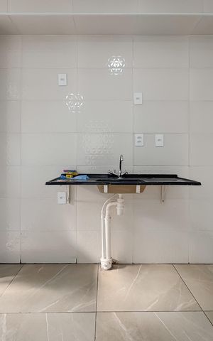 Apartamento à venda com 37m², 2 quartos e 1 vaga Apartamento à venda com 37m², 2 quartos e 1 vagaCozinha e Área de Serviço