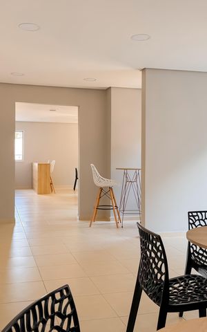 Apartamento à venda com 37m², 2 quartos e 1 vaga Apartamento à venda com 37m², 2 quartos e 1 vagaÁrea comum - Salão de festas