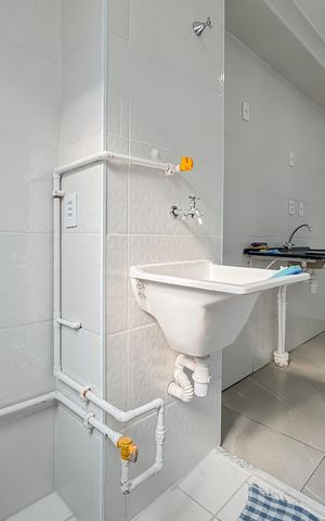 Apartamento à venda com 37m², 2 quartos e 1 vaga Apartamento à venda com 37m², 2 quartos e 1 vagaCozinha e Área de Serviço