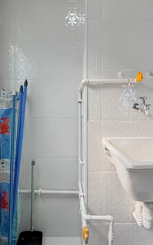 Apartamento à venda com 37m², 2 quartos e 1 vaga Apartamento à venda com 37m², 2 quartos e 1 vagaCozinha e Área de Serviço