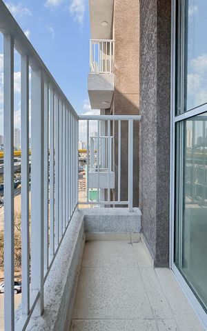 Apartamento à venda com 37m², 2 quartos e 1 vaga Apartamento à venda com 37m², 2 quartos e 1 vagaSacada