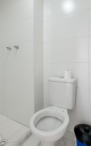 Apartamento à venda com 37m², 2 quartos e 1 vaga Apartamento à venda com 37m², 2 quartos e 1 vagaBanheiro