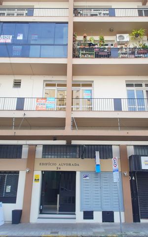 Apartamento para alugar com 74m², 1 quarto e 1 vagaFachada
