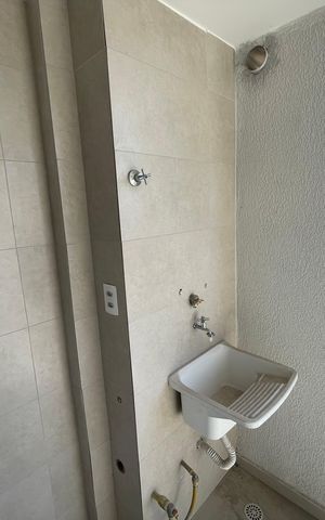 Apartamento à venda com 50m², 2 quartos e 1 vaga Apartamento à venda com 50m², 2 quartos e 1 vagaÁrea de Serviço