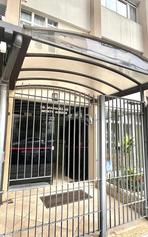 Apartamento à venda com 80m², 2 quartos e sem vaga Apartamento à venda com 80m², 2 quartos e sem vagaFachada