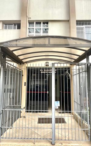 Apartamento à venda com 80m², 2 quartos e sem vaga Apartamento à venda com 80m², 2 quartos e sem vagaFachada