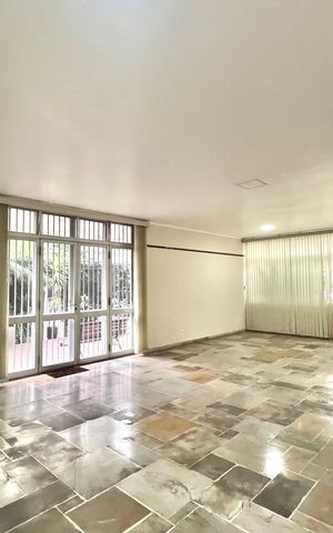 Apartamento à venda com 80m², 2 quartos e sem vaga Apartamento à venda com 80m², 2 quartos e sem vagaÁrea comum - Salão de festas