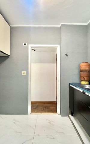 Apartamento à venda com 80m², 2 quartos e sem vaga Apartamento à venda com 80m², 2 quartos e sem vagaCozinha