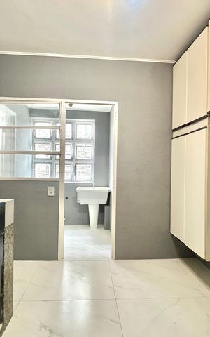 Apartamento à venda com 80m², 2 quartos e sem vaga Apartamento à venda com 80m², 2 quartos e sem vagaCozinha