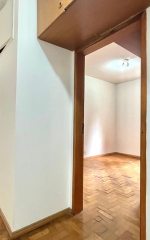 Apartamento à venda com 80m², 2 quartos e sem vaga Apartamento à venda com 80m², 2 quartos e sem vagaCorredor