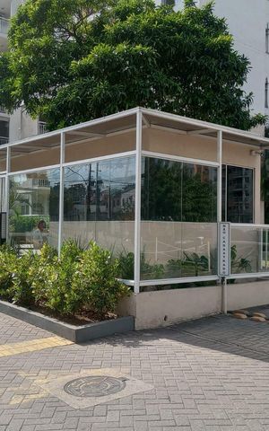 Apartamento à venda com 50m², 2 quartos e 1 vaga Apartamento à venda com 50m², 2 quartos e 1 vagaFachada