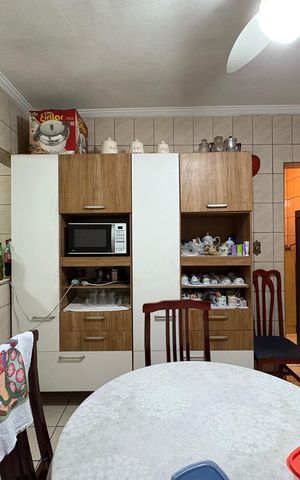 Casa à venda com 302m², 3 quartos e 2 vagas Casa à venda com 302m², 3 quartos e 2 vagasCopa