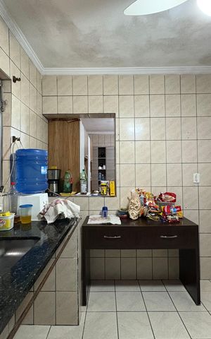 Casa à venda com 302m², 3 quartos e 2 vagas Casa à venda com 302m², 3 quartos e 2 vagasCozinha