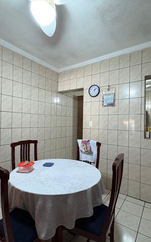Casa à venda com 302m², 3 quartos e 2 vagas Casa à venda com 302m², 3 quartos e 2 vagasCopa