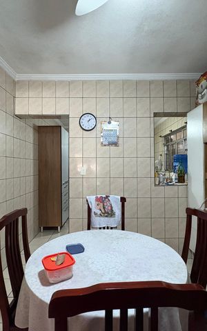 Casa à venda com 302m², 3 quartos e 2 vagas Casa à venda com 302m², 3 quartos e 2 vagasCopa