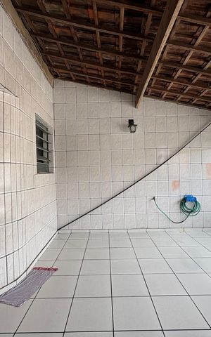 Casa à venda com 302m², 3 quartos e 2 vagas Casa à venda com 302m², 3 quartos e 2 vagasVaranda da Suíte
