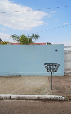 Casa à venda com 430m², 2 quartos e sem vagaFachada