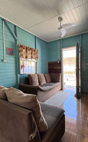 Casa para alugar com 45m², 1 quarto e 3 vagas Casa para alugar com 45m², 1 quarto e 3 vagasSala