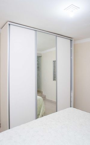 Casa à venda com 250m², 5 quartos e 2 vagasQuarto Suite Casa 2
