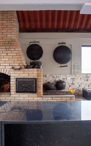 Casa à venda com 250m², 5 quartos e 2 vagasEspaço Gourmet