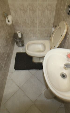 Casa à venda com 169m², 4 quartos e 3 vagasGaragem - Banheiro