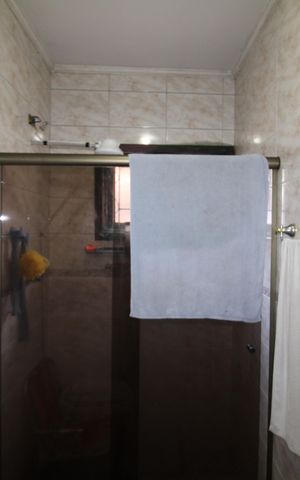 Casa à venda com 169m², 4 quartos e 3 vagasBanheiro/Suite 1