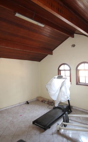 Casa à venda com 169m², 4 quartos e 3 vagasQuarto 2