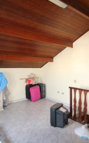 Casa à venda com 169m², 4 quartos e 3 vagasQuarto 2